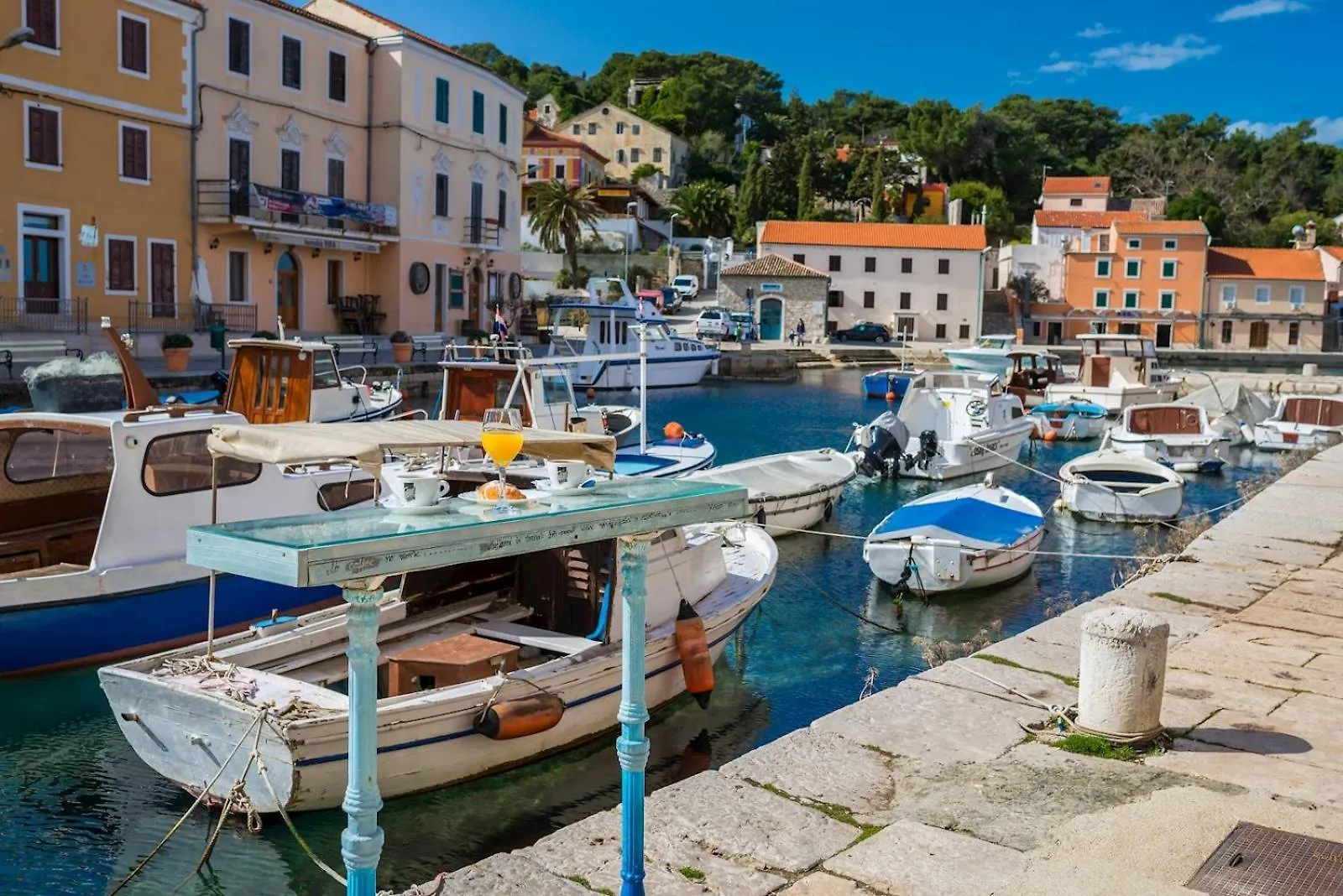 Veli Lošinj Bed&Breakfast Saturn