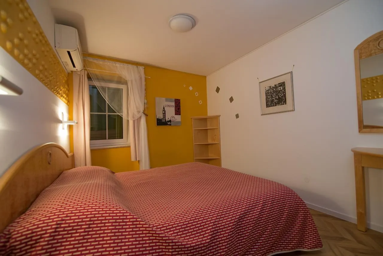 Veli Lošinj Bed&Breakfast Saturn كرواتيا